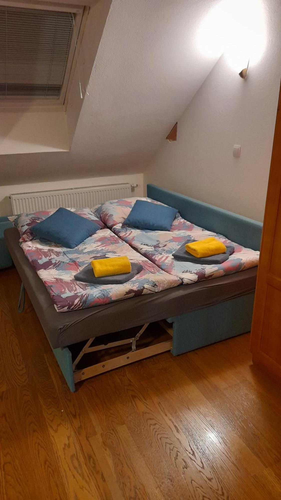 Apartma In Bungalov Jezerci Gozd Martuljek Exteriör bild